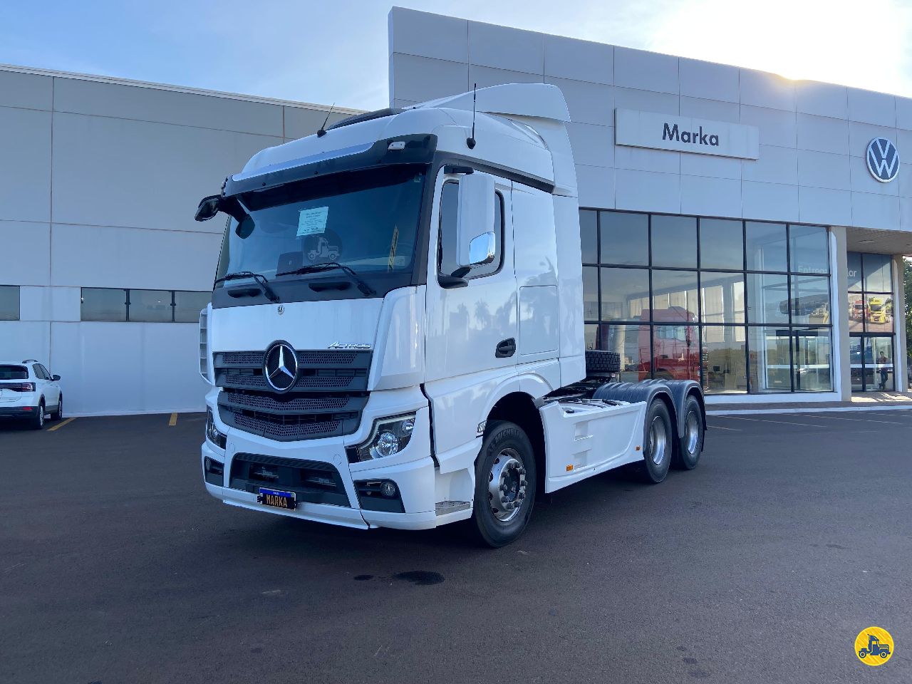 CAMINHAO MERCEDES-BENZ MB 2651 Carga Seca Cavalo 6x4 Marka Veículos - VW JAU SÃO PAULO SP